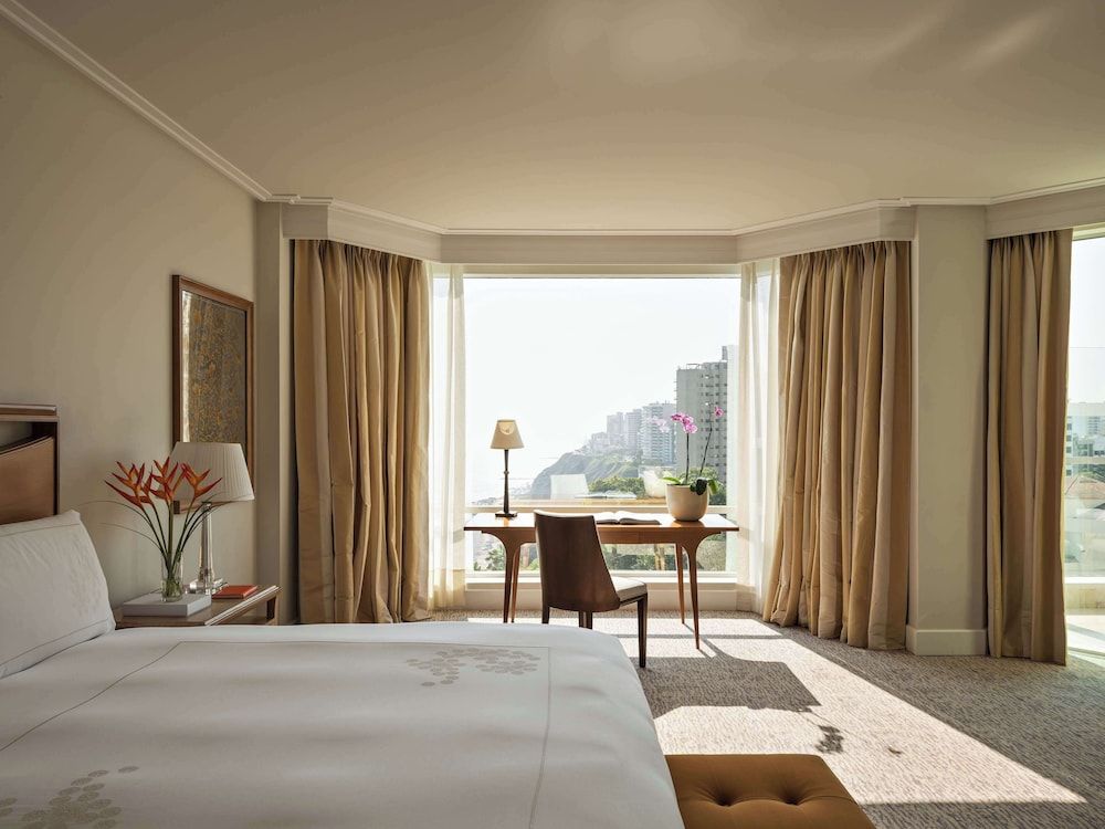 Suite (Lienzo)