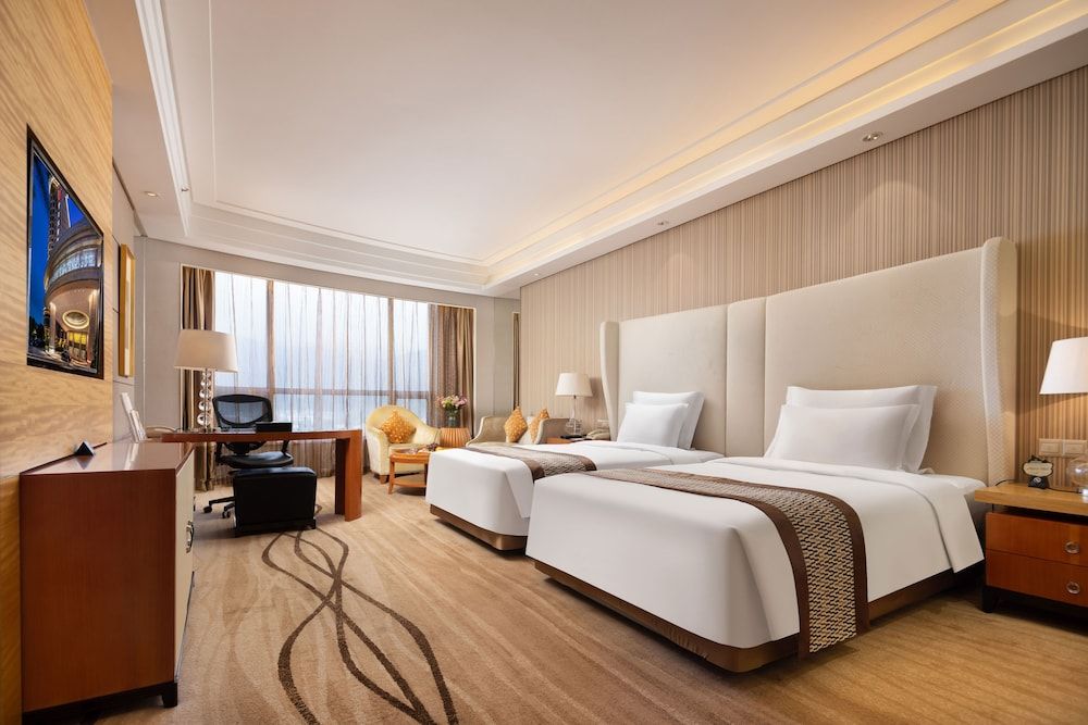 undefined Baolilai International Hotel Shenzhen 3