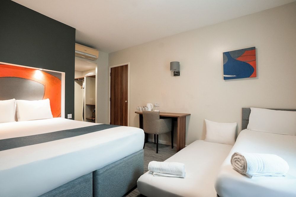 Room, Multiple Beds, Non Smoking
