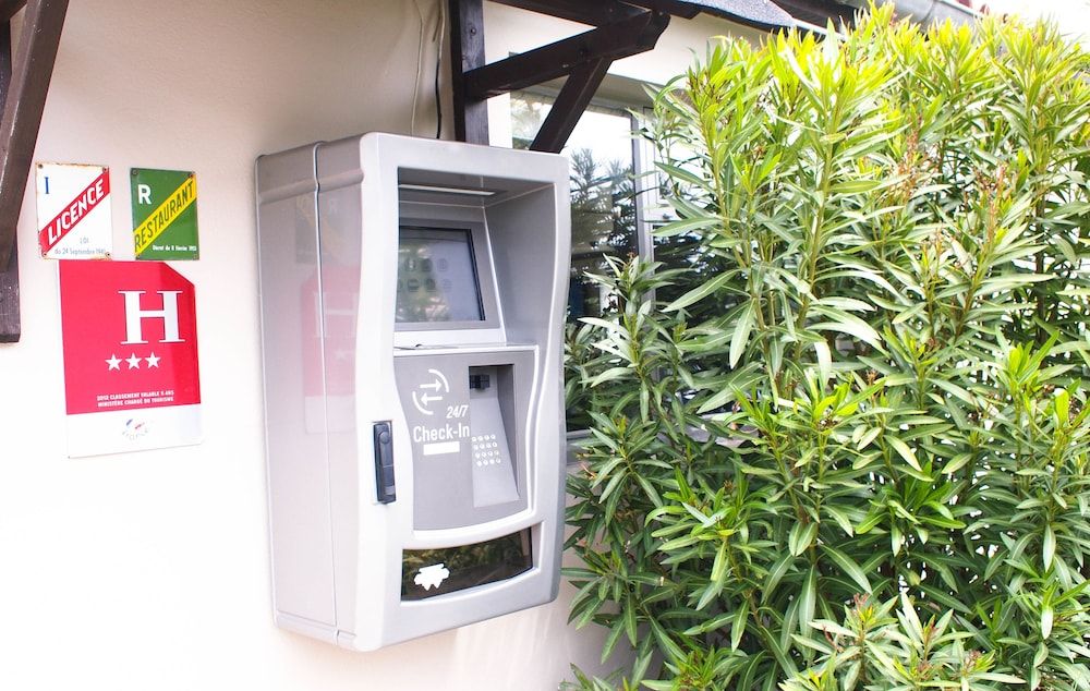 Check-in Check-out Kiosk