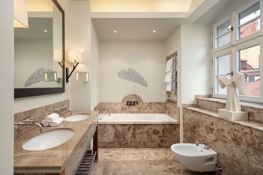 Augustine, a Luxury Collection Hotel, Prague Classic Room, 1 Queen Bed 5