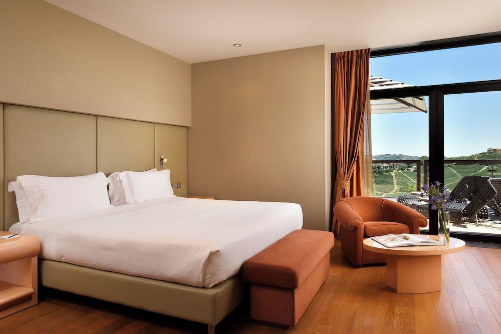 Junior Double or Twin Room, Terrace