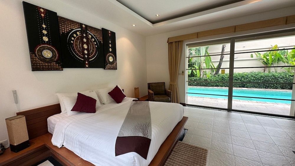 undefined The Residence Resort 6