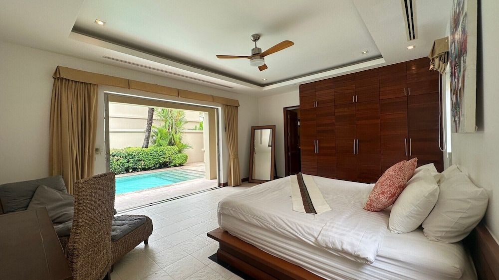 undefined The Residence Resort 7