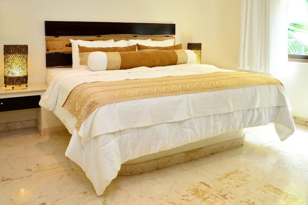 Premium Condo, 2 Bedrooms, Hot Tub
