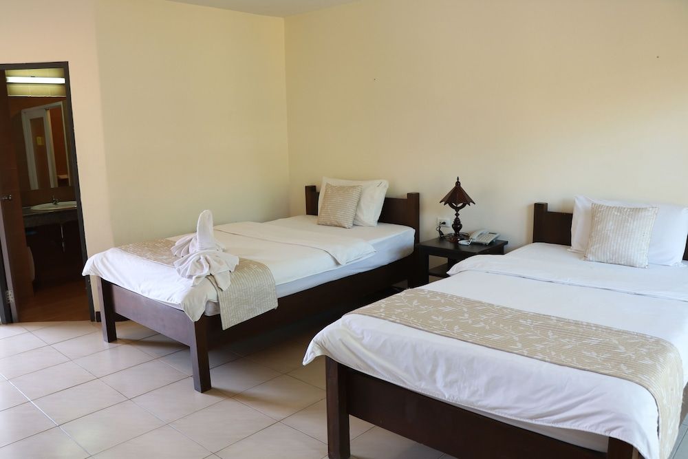 Bacchus Home Resort Superior Room, Garden View 2