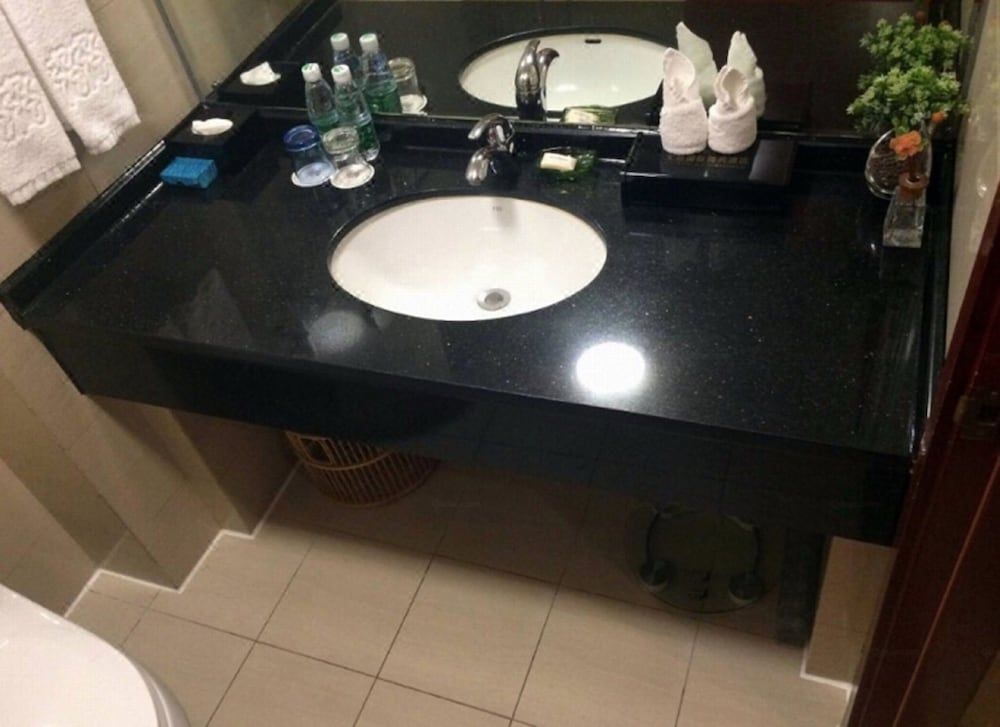 undefined Super House International 9