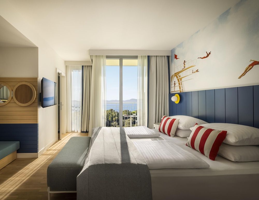 Falkensteiner Family Hotel Diadora Family Room, Balcony, Partial Sea View (Falky Seaside)