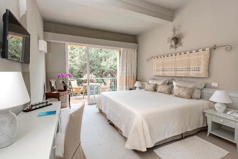 Superior Double Room with Garden View