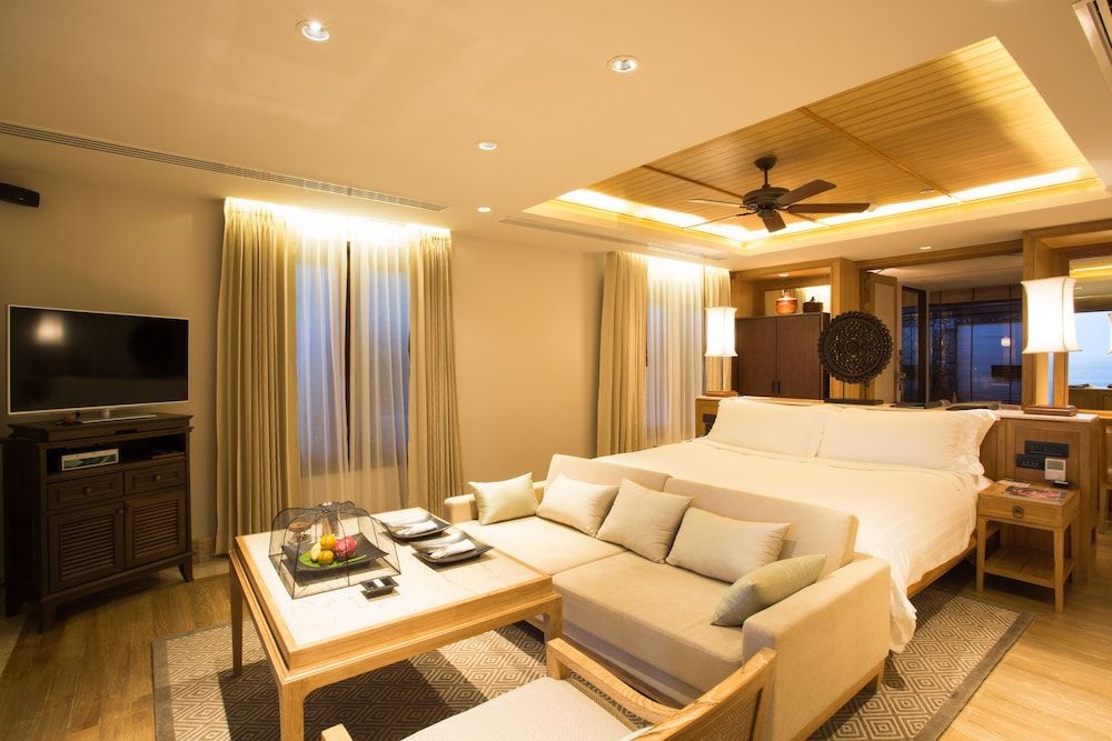 Trisara Villas & Residences Phuket Ocean View Pool Junior Suite