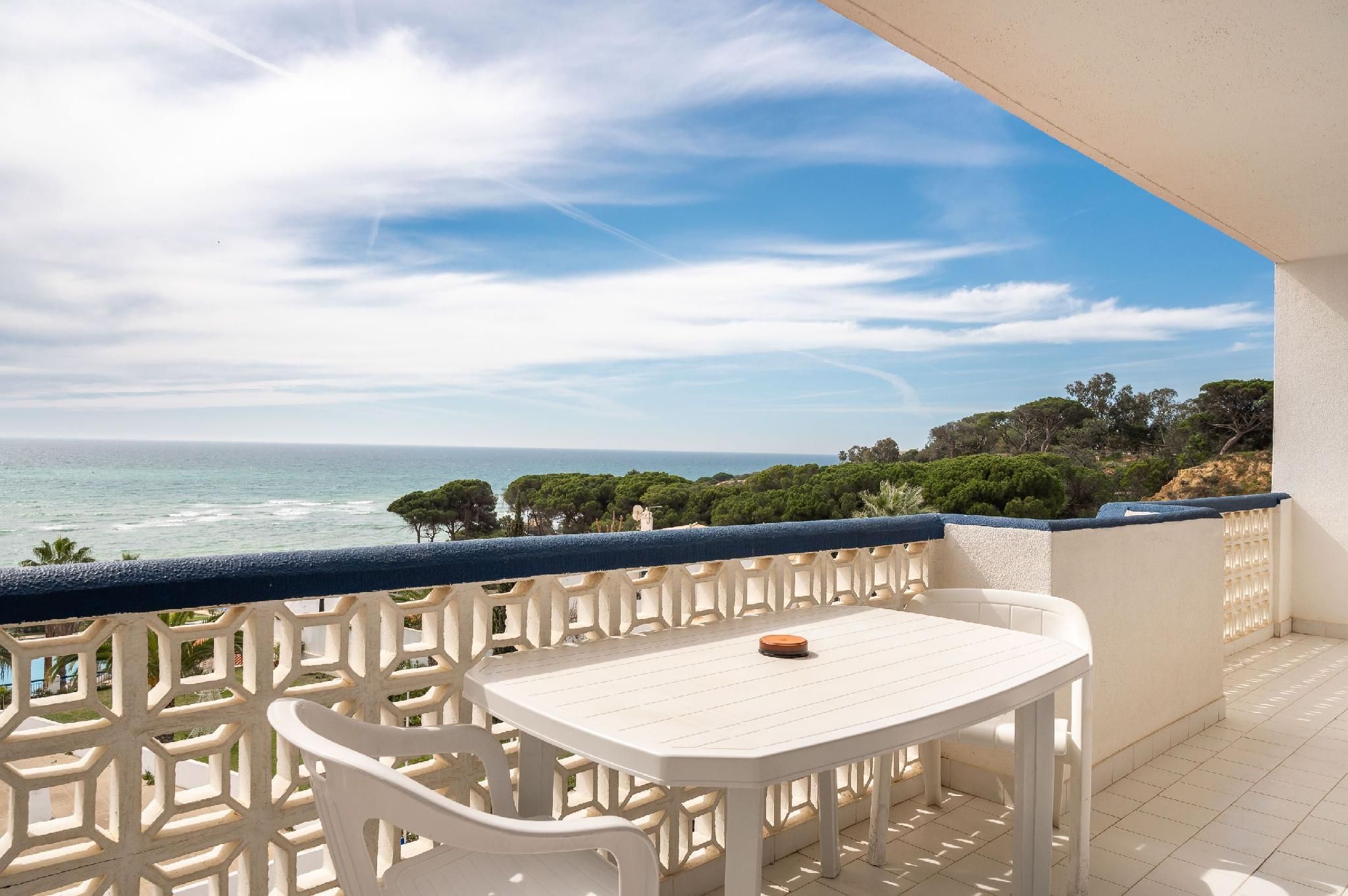 Grand Muthu Oura View Beach Club Premier Studio 4