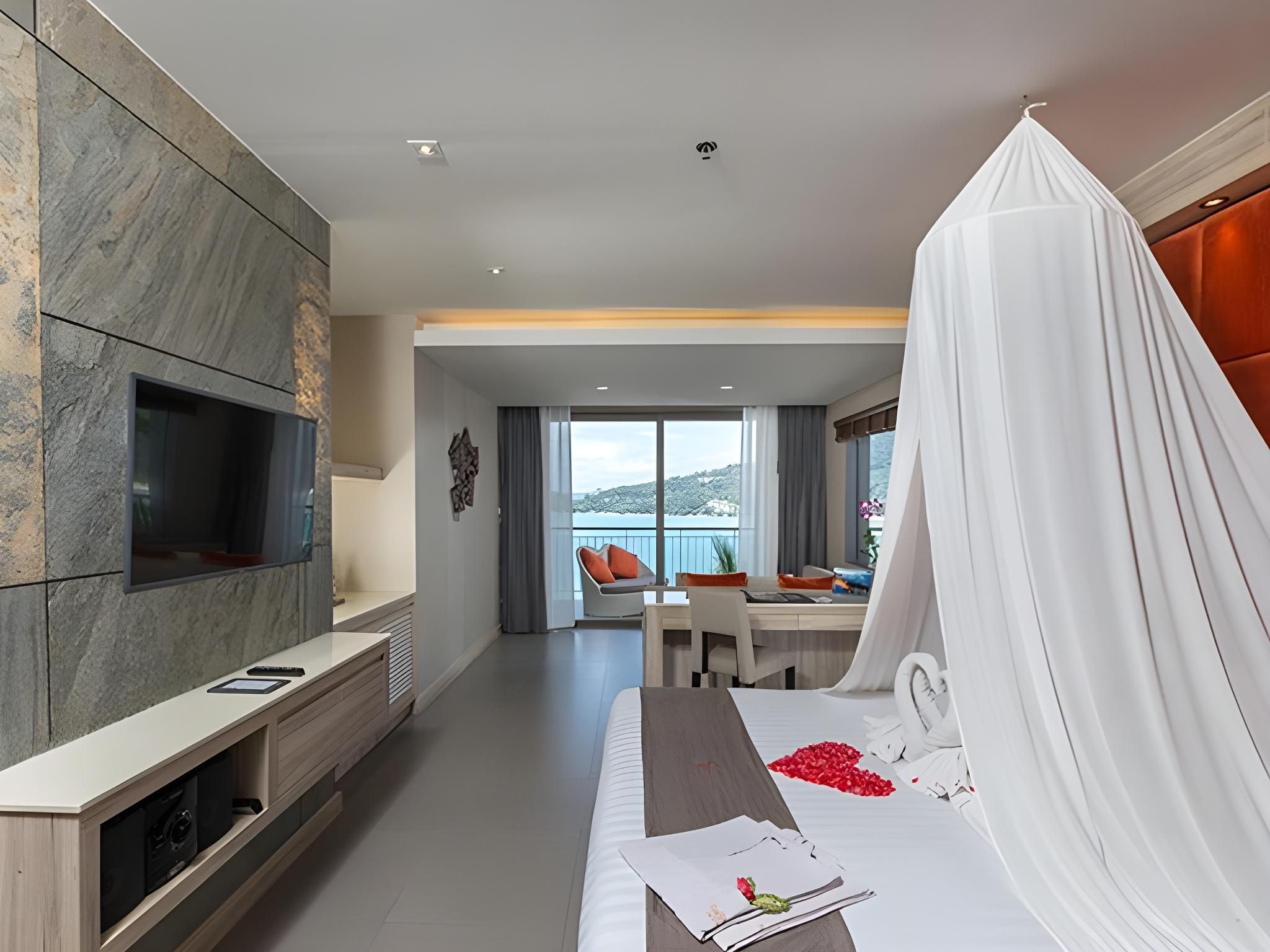 Romance Suite