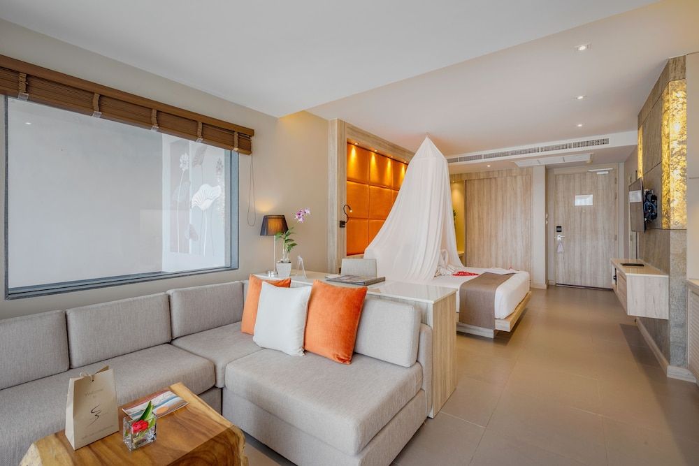 undefined Cape Sienna Gourmet Hotel & Villas 7