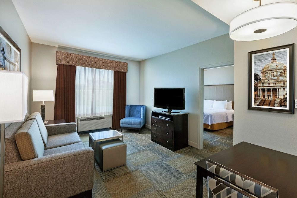 Suite, 1 King Bed