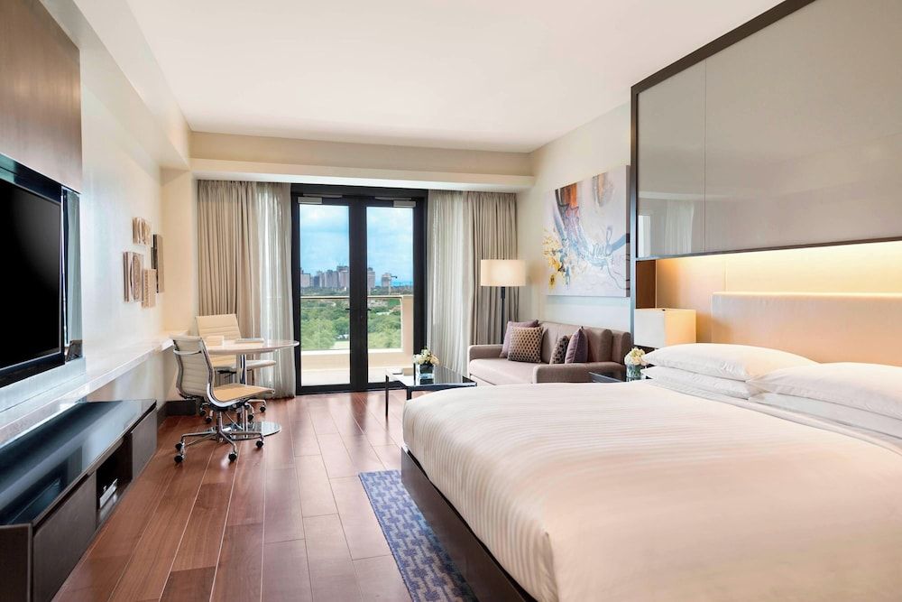 Executive Suite, 1 Bedroom, Non Smoking, Golf View