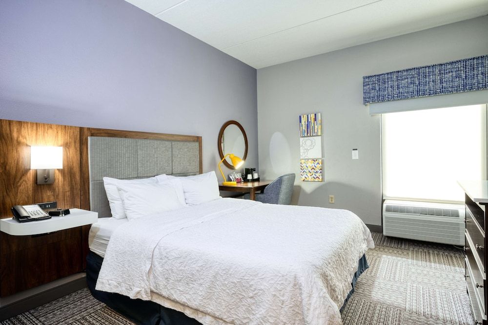1 Queen Bed, Accessible, Non Smoking