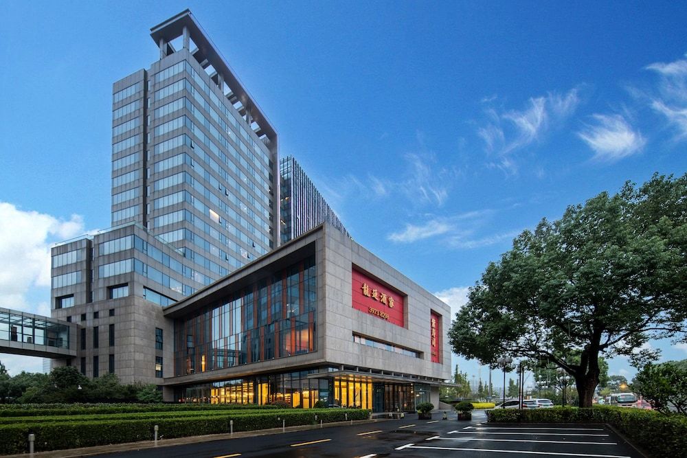undefined Holiday Inn Shanghai Hongqiao West by IHG 8