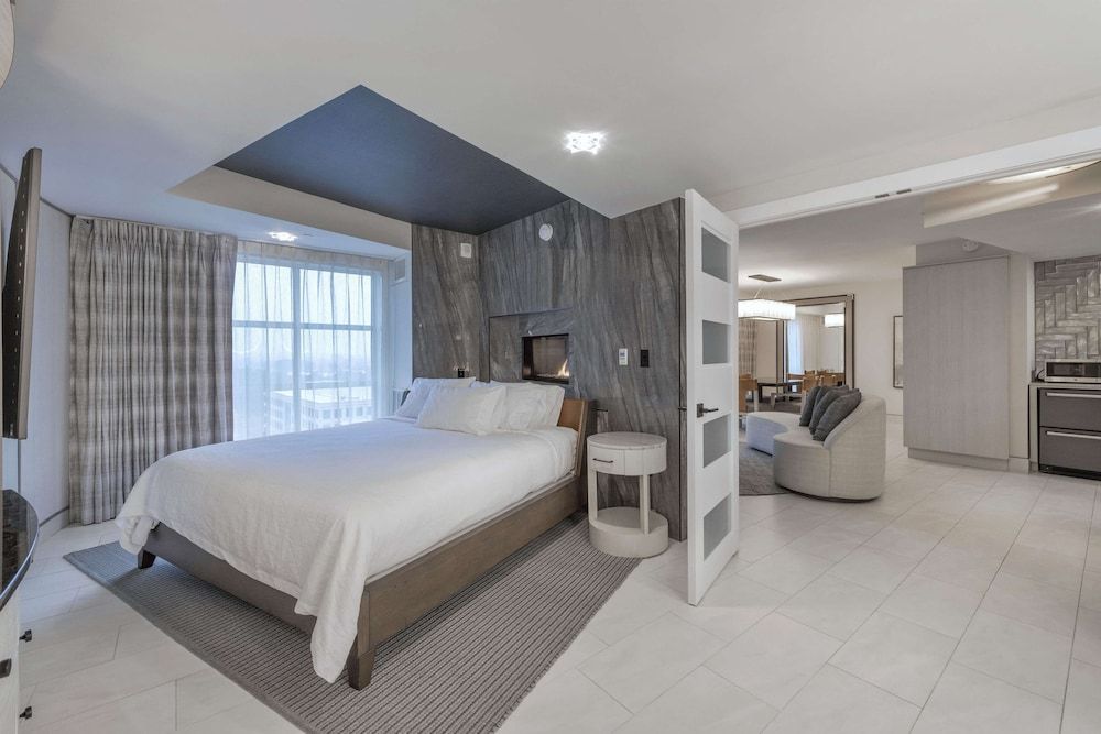 Executive Suite, 1 King Bed