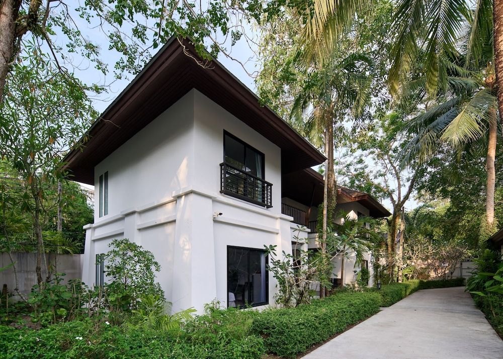 undefined Nai Yang Beach Resort & Spa 8