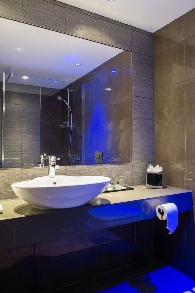 Lea Marston Hotel Superior Double Room, Private Bathroom 4