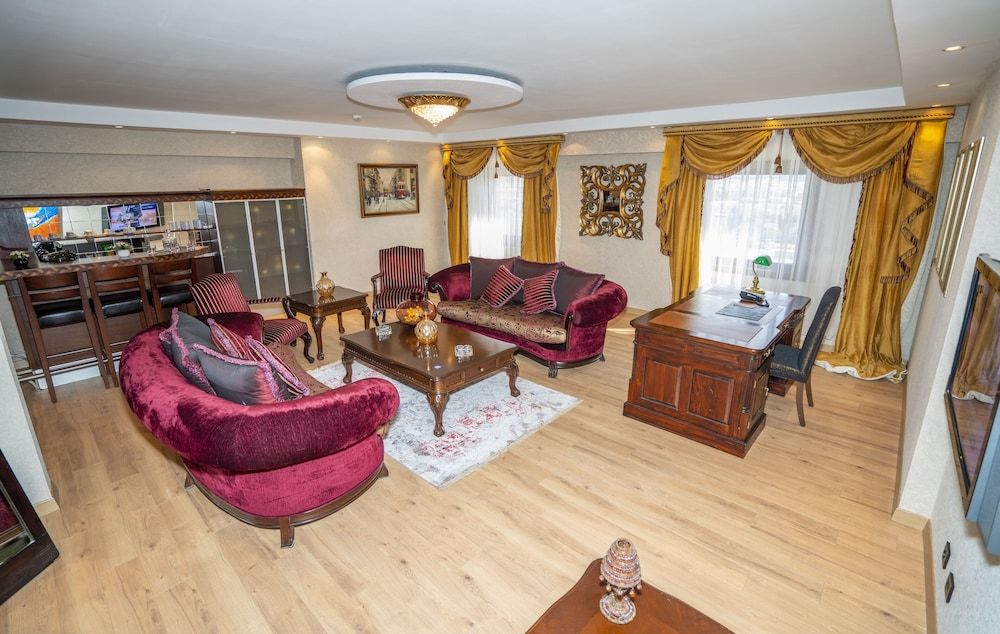 Anemon Grand Eskisehir Hotel Presidential Room 3
