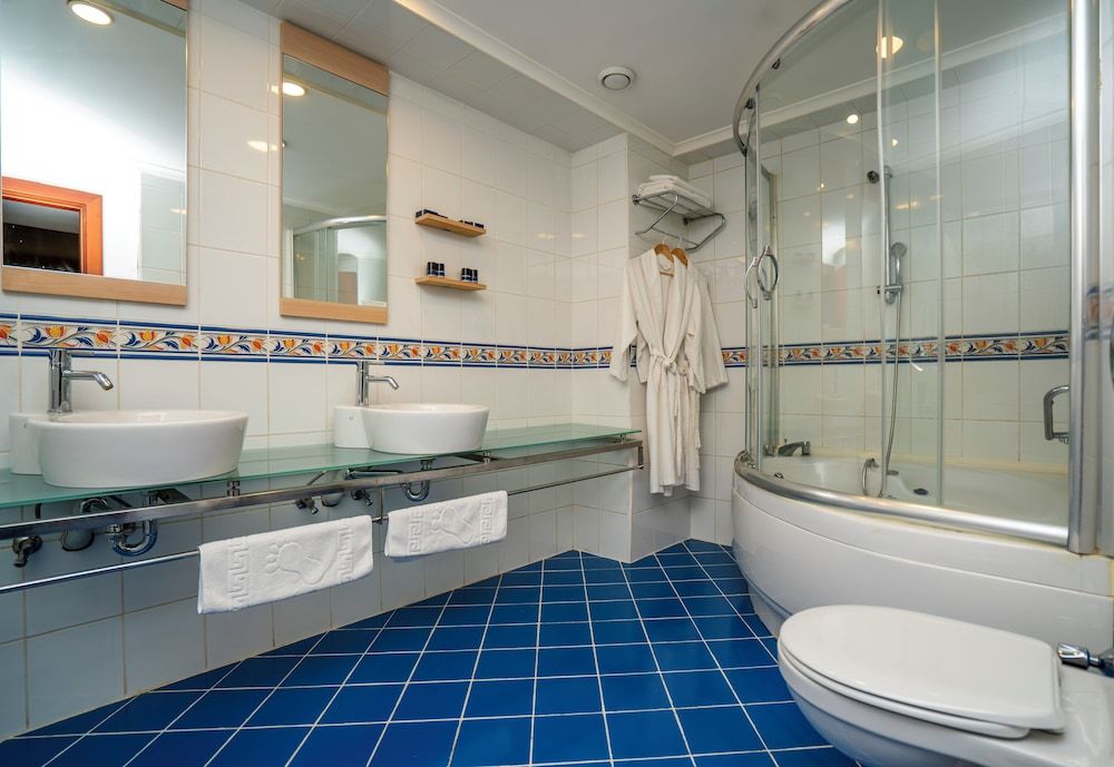 Anemon Grand Eskisehir Hotel Executive Suite 2