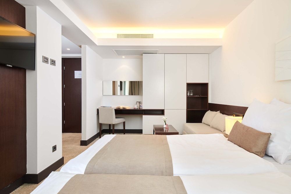 Classic Room, Balcony