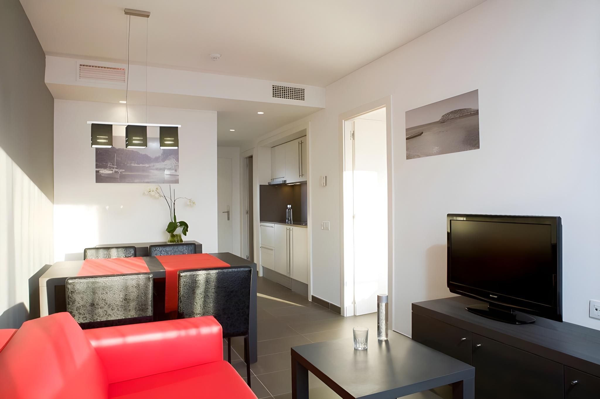 Suite- 4 beds
