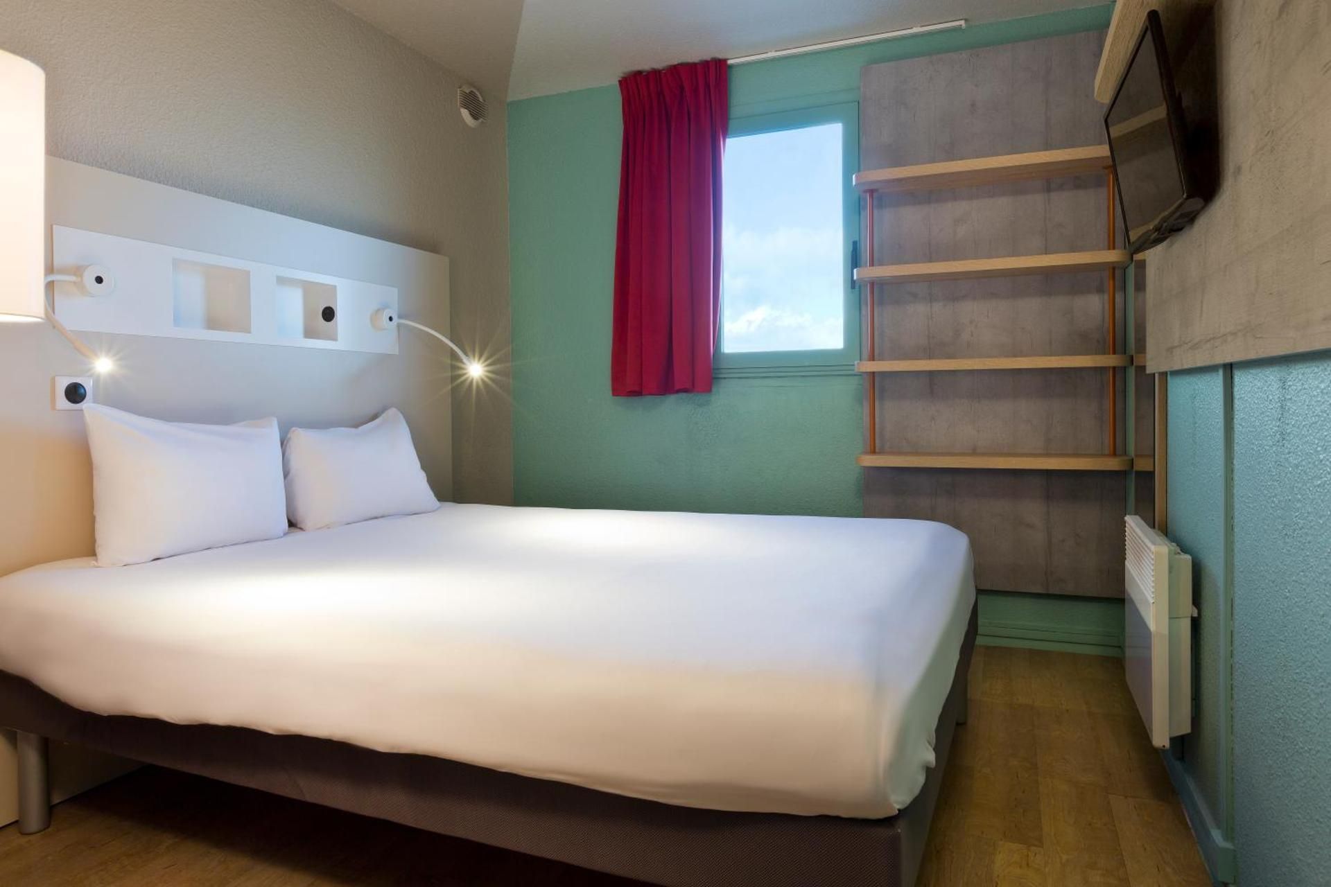Double Room With A Large Bed For 2 People.