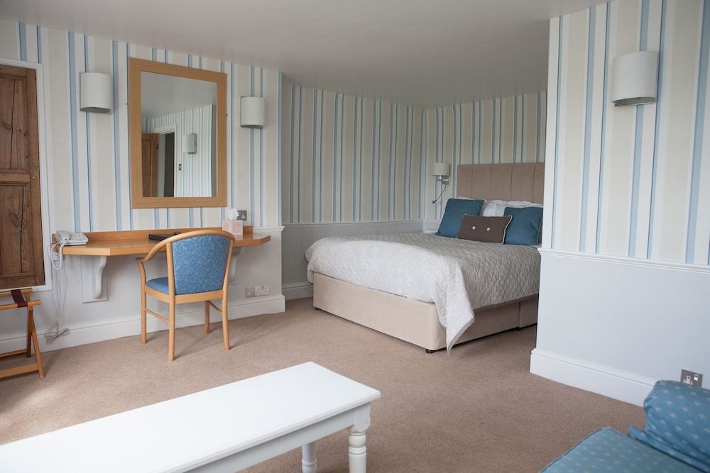 Donington Park Farmhouse Hotel Double Room 4