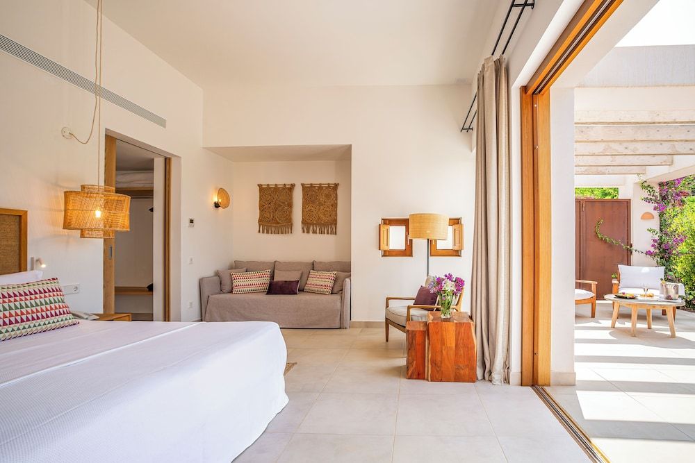 Premium Suite, Terrace, Garden View