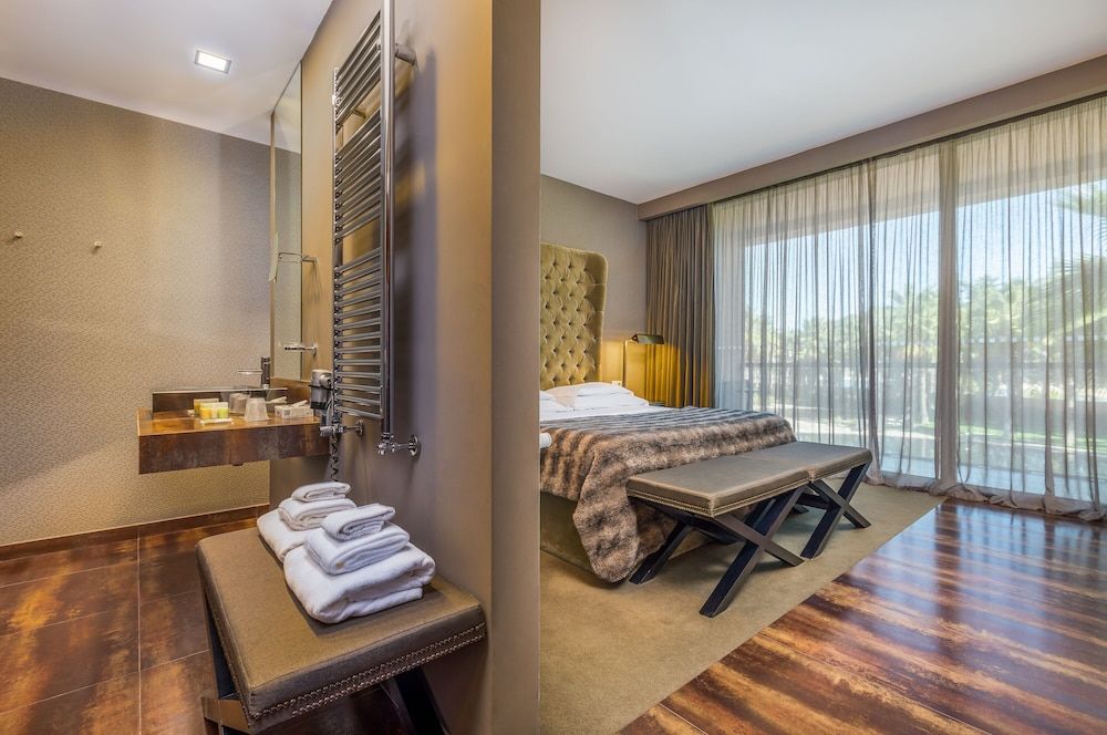 Superior Double or Twin Room, Garden View