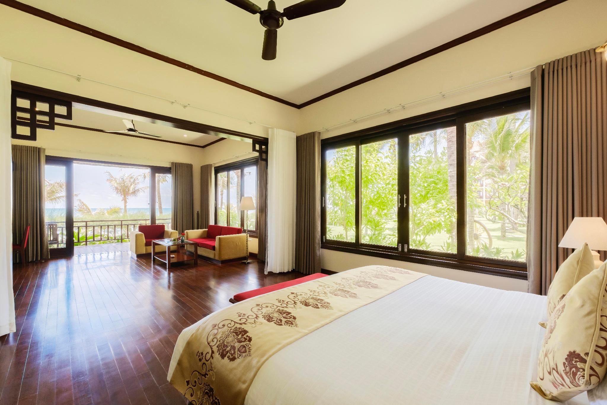 Beach Front Suite