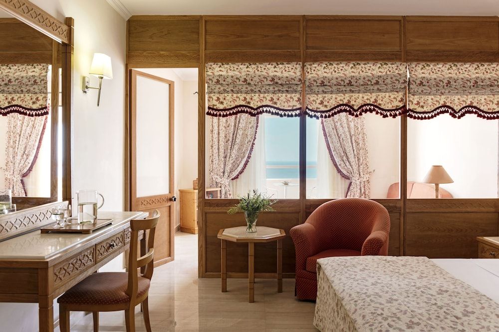 Family Room, Sea View (Superior)
