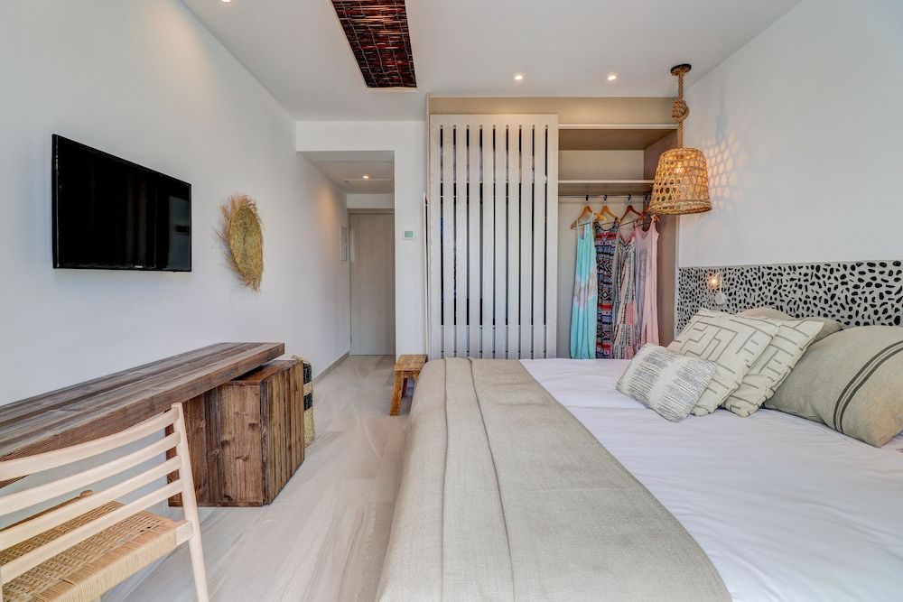 Double Room, Mountain View