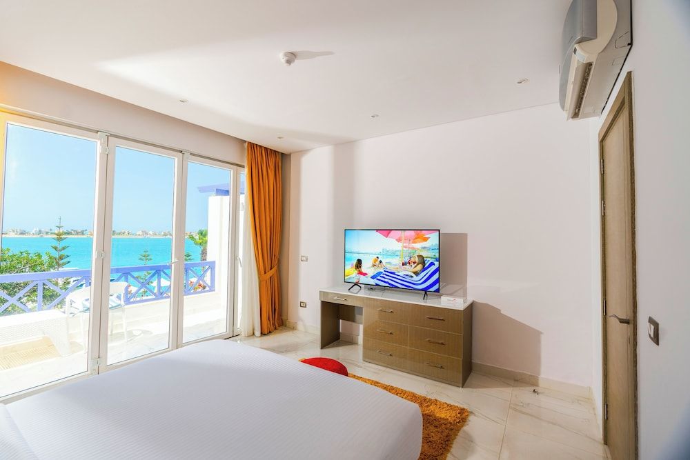Porto Marina Resort & Spa Al Alamein Executive Suite, 1 King Bed, Sea View 2
