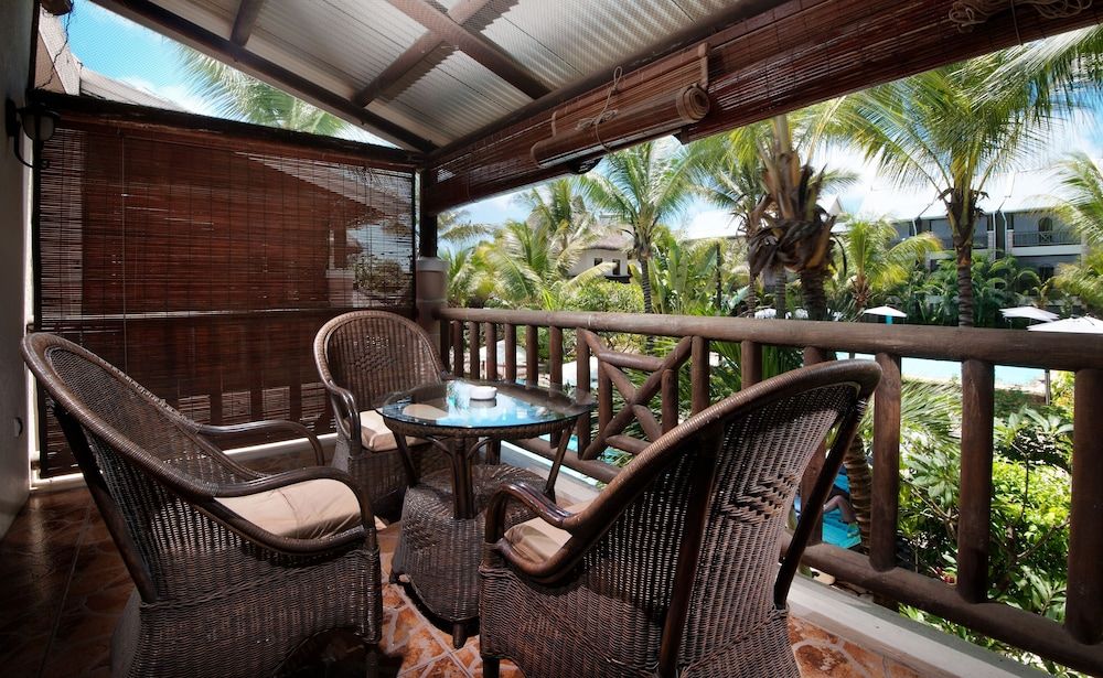 Le Palmiste Resort & Spa Family Room 4