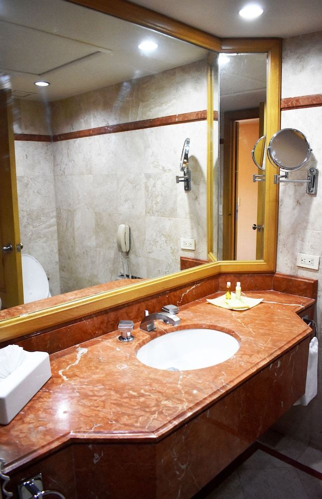 Hotel San Luis Lindavista Deluxe Double Room 6