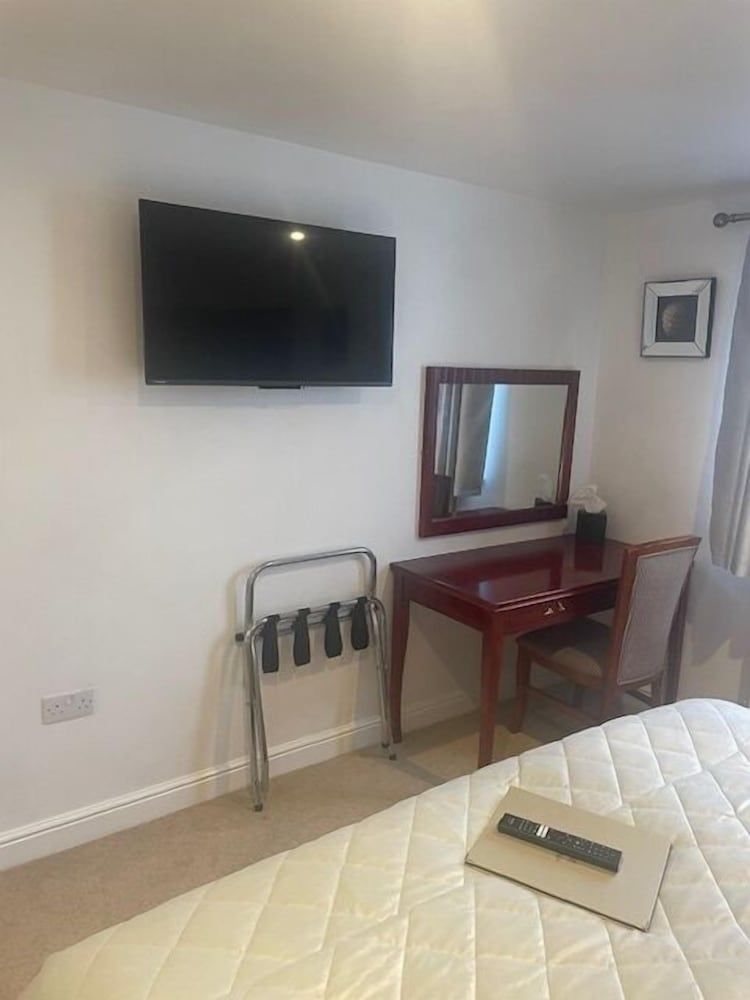 La Fontana Italian Restaurant With Rooms Double Room, Ensuite (Or Twin Ensuite ) 4