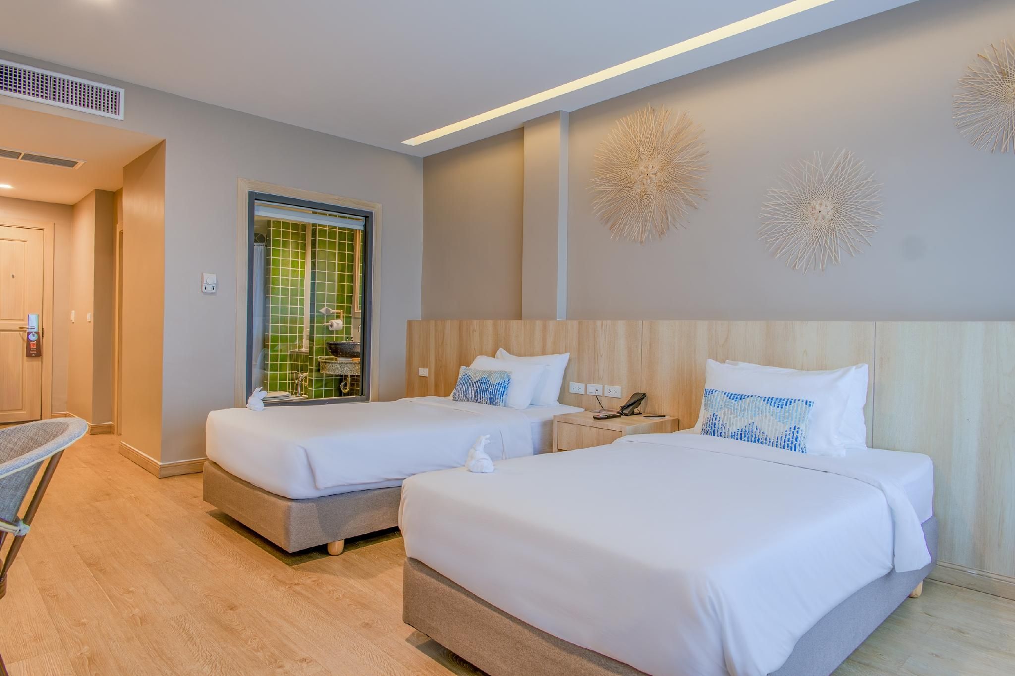 Namaka Resort Kamala Deluxe Hillside Room