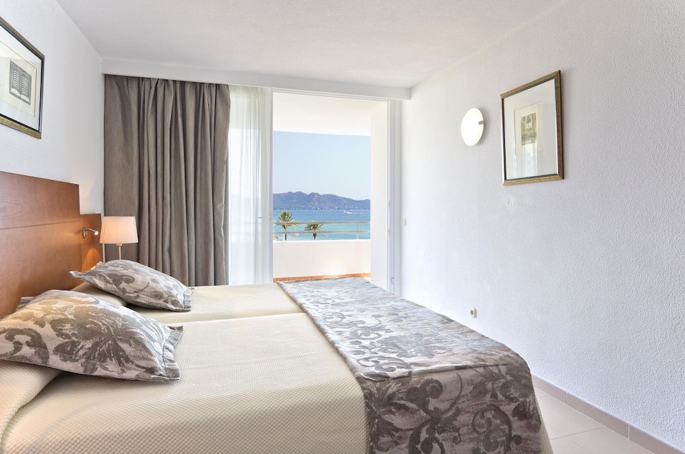 Standard Apartment, 1 Bedroom, Balcony (2 adults + 1 child)