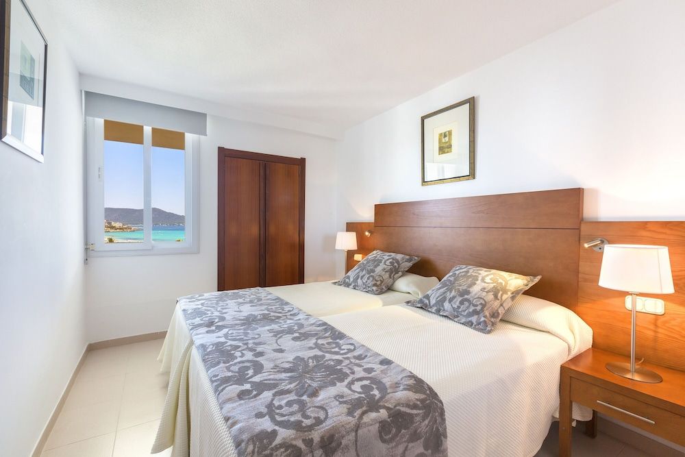 Standard Apartment, 1 Bedroom, Balcony (2 adults + 1 child)