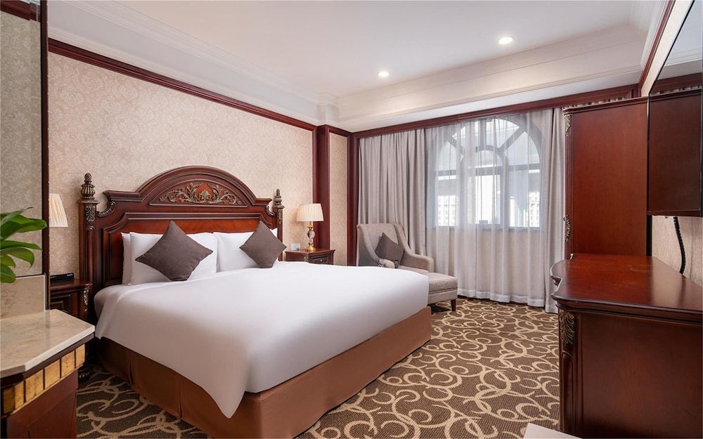 undefined Wyndham Shanghai Hongqiao 5