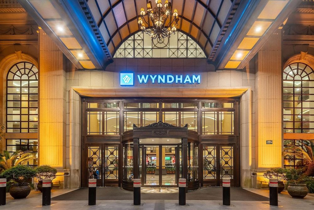 undefined Wyndham Shanghai Hongqiao 9