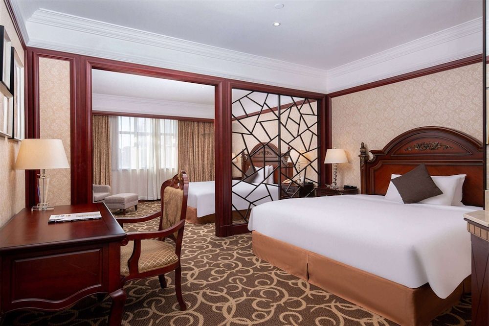 undefined Wyndham Shanghai Hongqiao 3