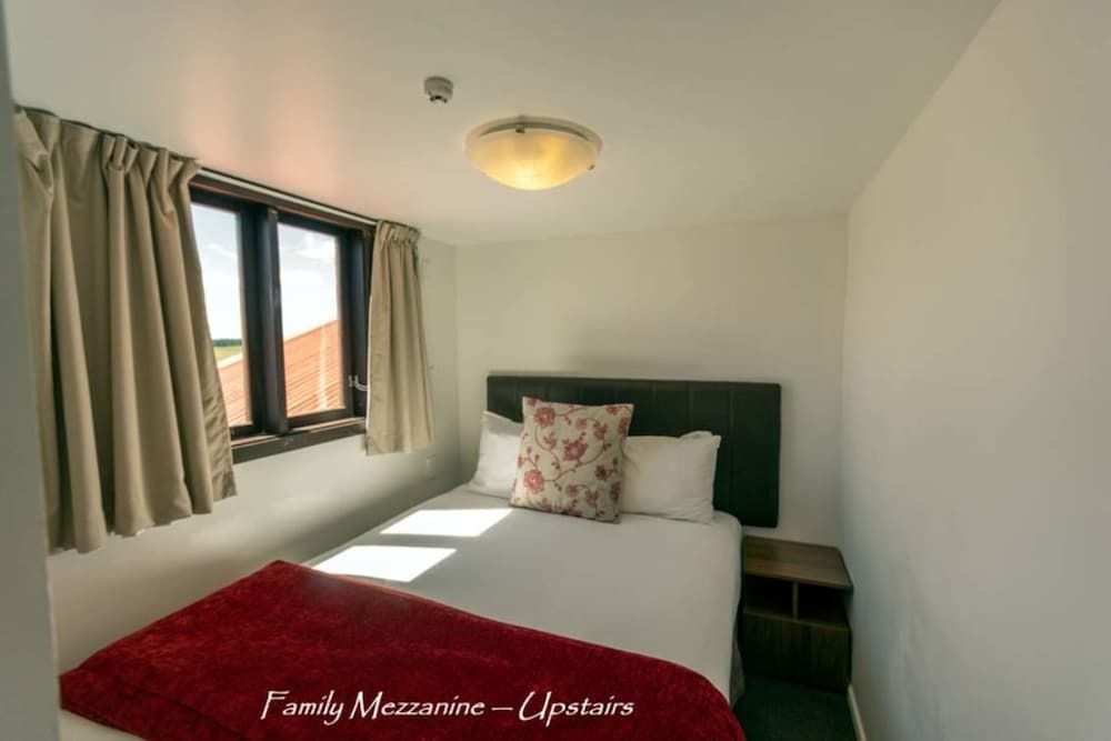 The Park Hotel Ruapehu Family Mezzanine 2