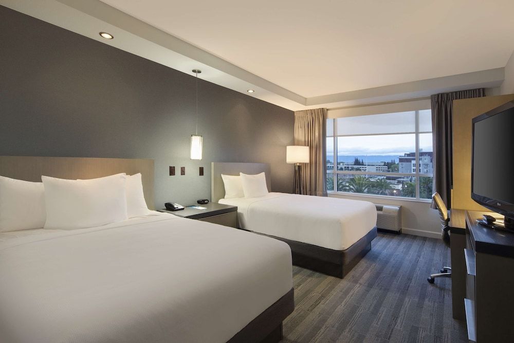 undefined HYATT house San Jose/Silicon Valley 6