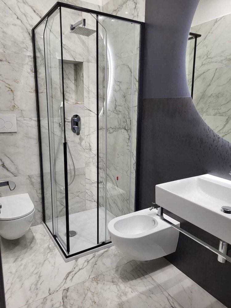 Hotel Maiuri Superior Triple Room 4