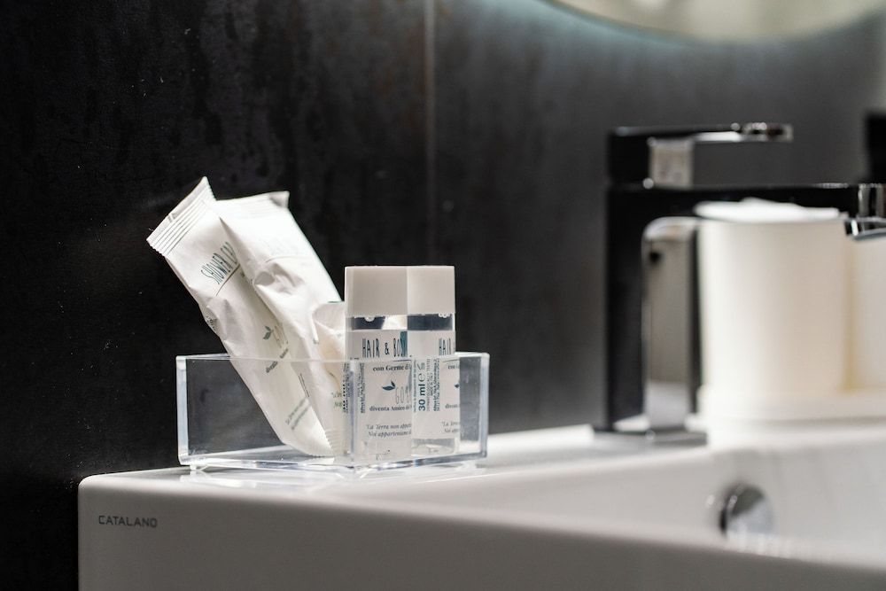 Hotel Maiuri Superior Triple Room 7