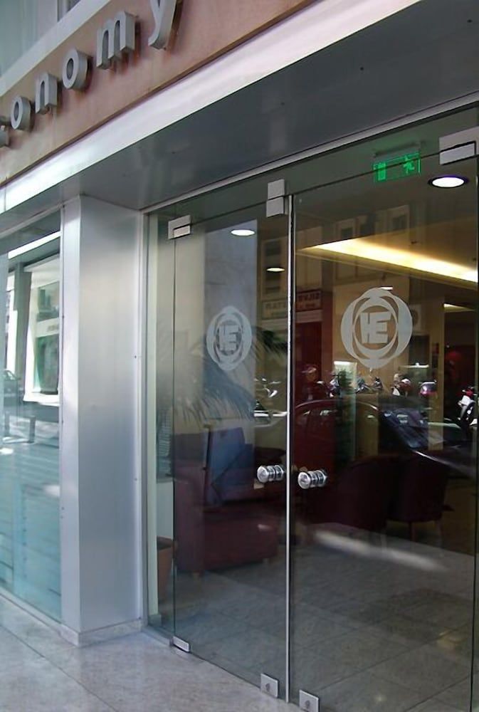 undefined Economy Hotel 4